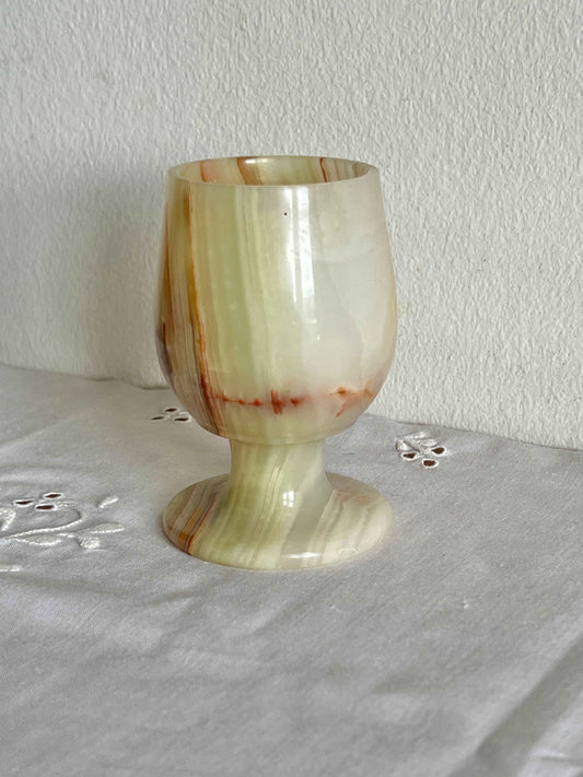 Marmorkrus eller vase