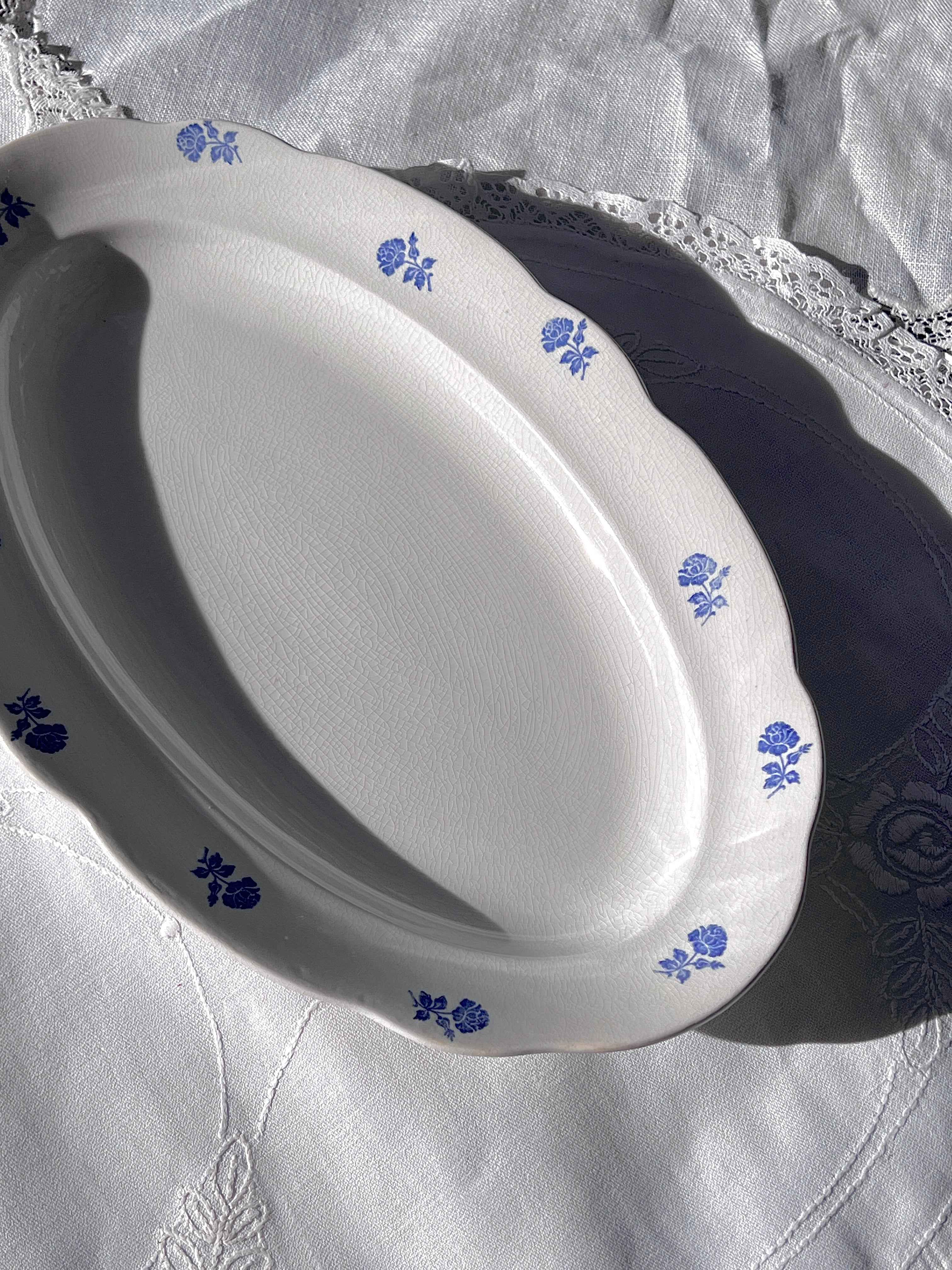 Ovalt ‘Gefle’ porcelænsfad med blomster
