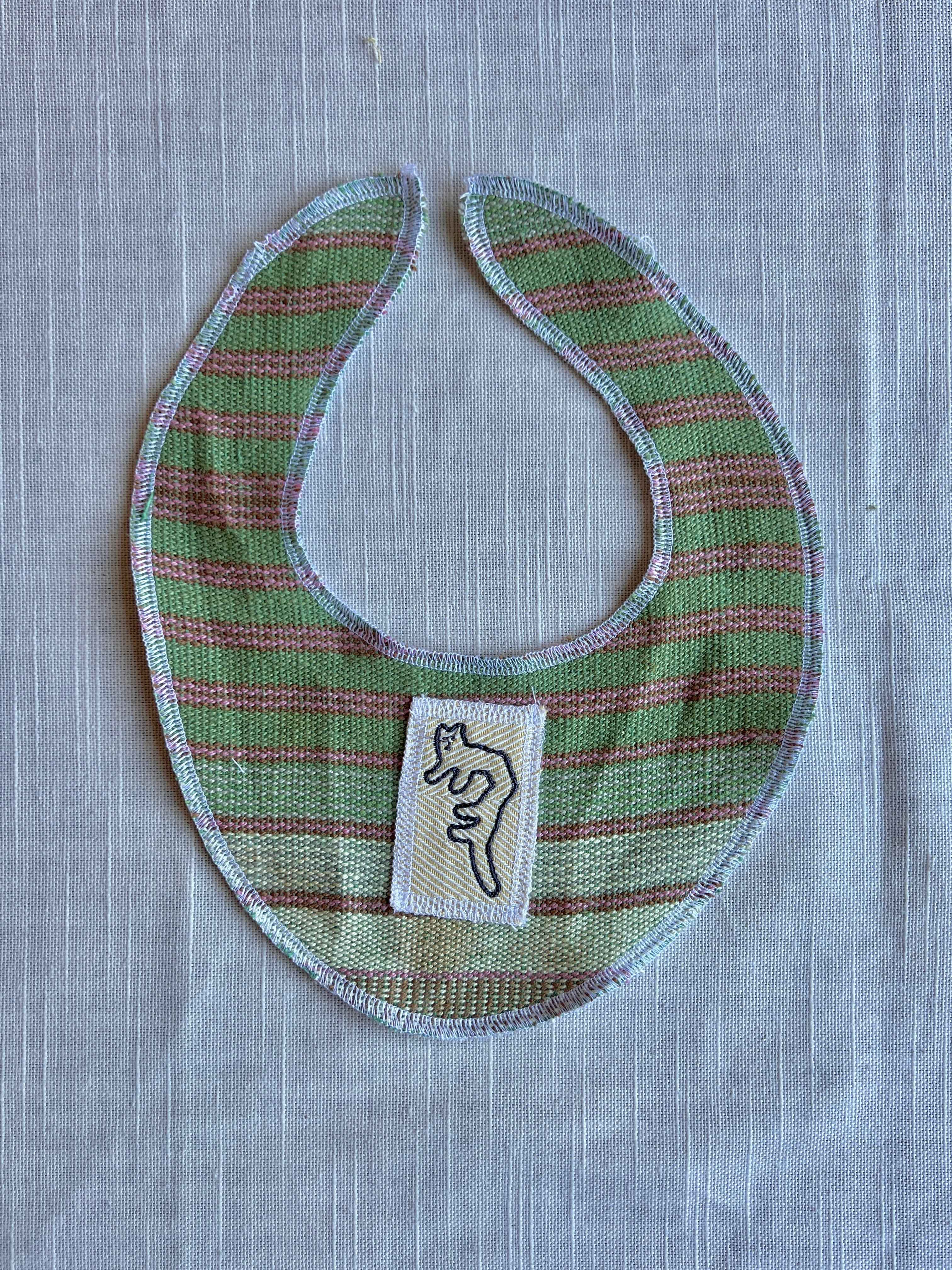 SMÆKKER savlesmæk, håndsyet i vintage tekstiler – tilføj navn eller motiv