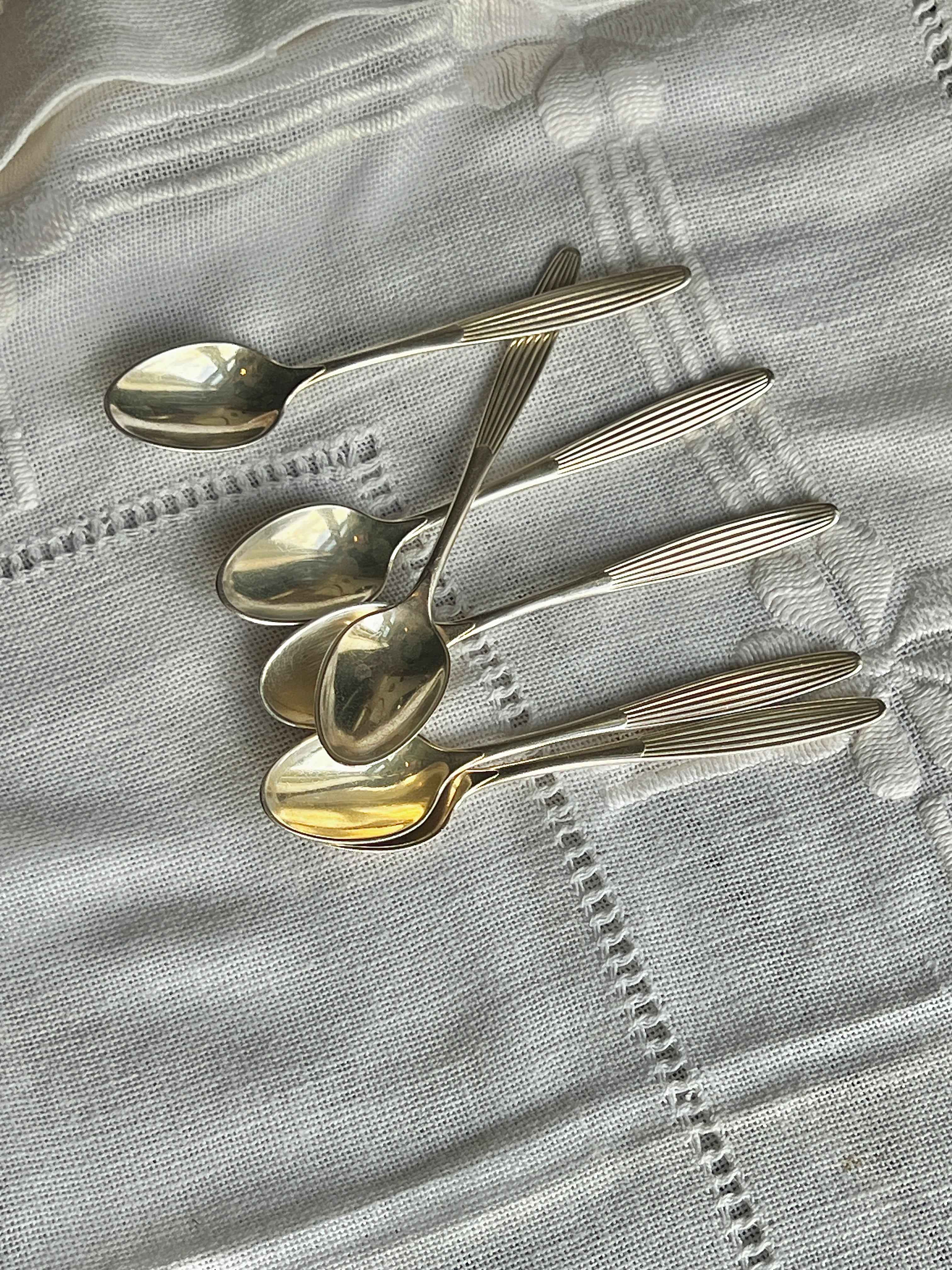 Vintage teskeer i pletsølv med riflede skafter – sæt a 6 stk
