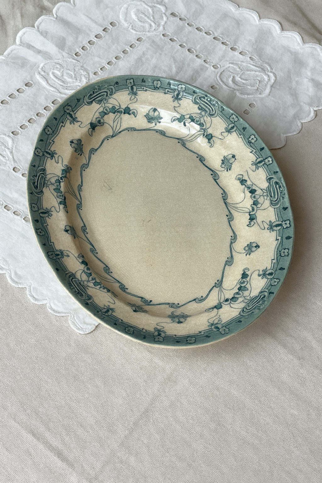 Gustavsberg ovalt serveringsfad med blå bort