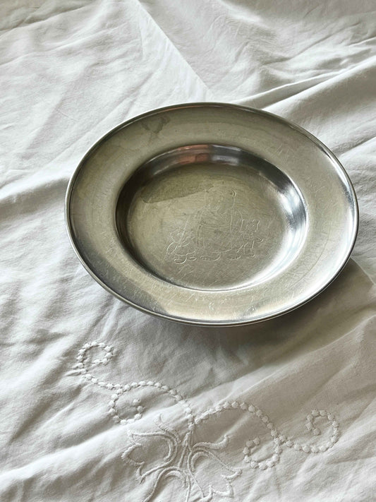 Børnetallerken i rustfri stål, Bjørnemor