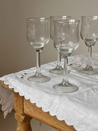 Vintage vinglas med dekorering · H17,5 cm