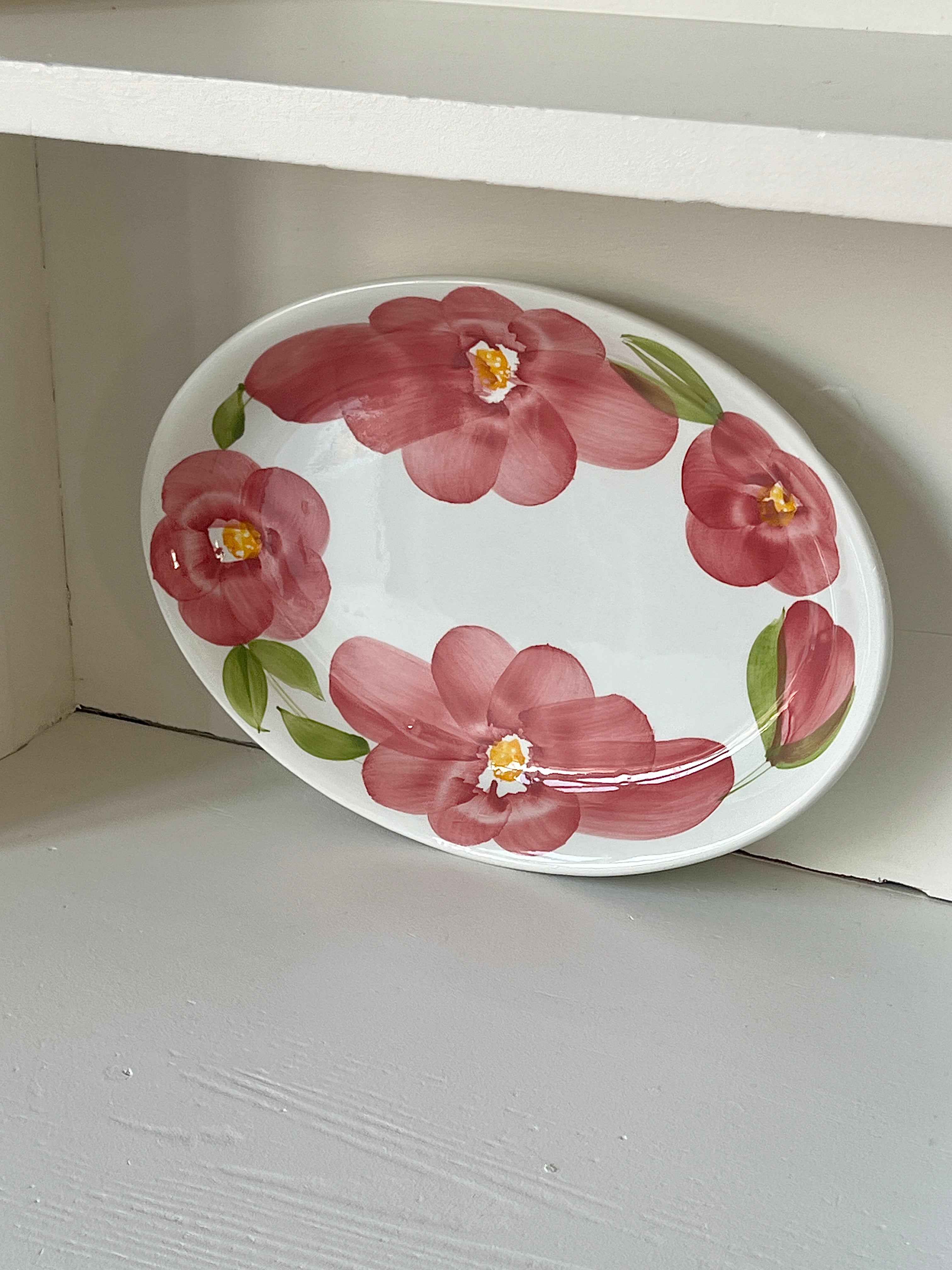 Italian flower decorated serving dish