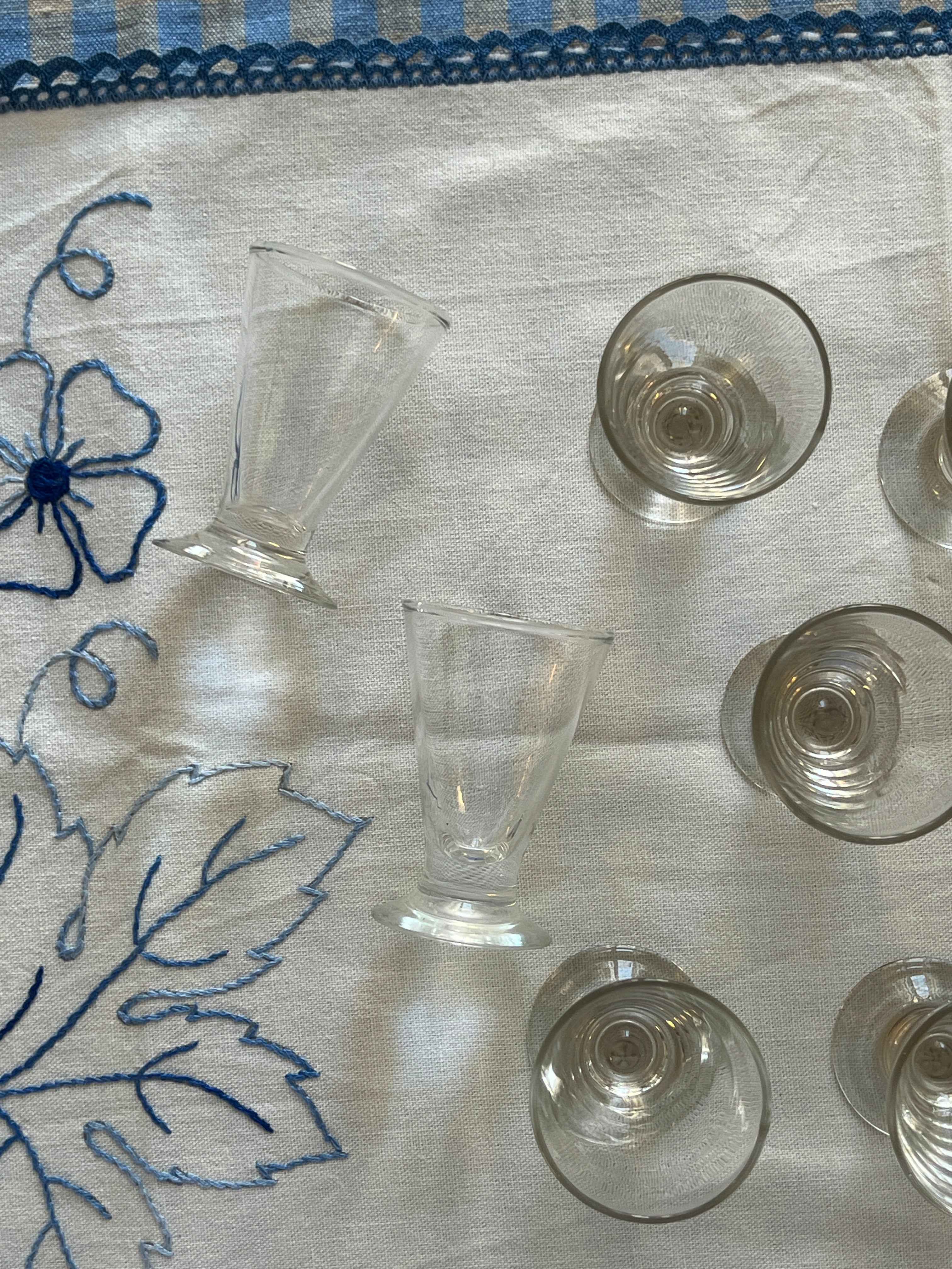 Mundblæste snapseglas (9 stk)