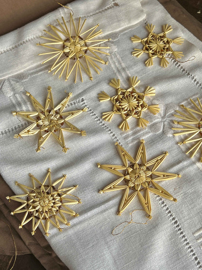 Halmstjerne med perler Ø8