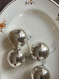Franske julekugler i sølv – Ø6 cm vintage glasornament
