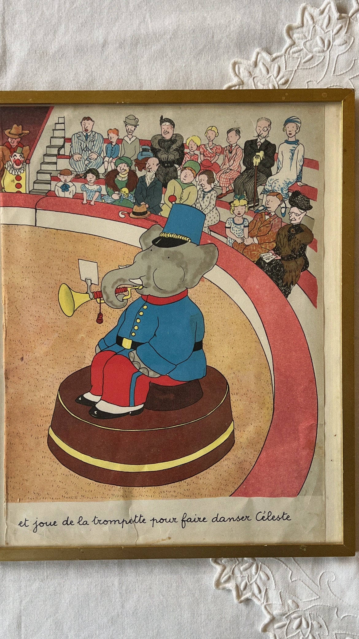 Babar illustration i træramme – cirkusmotiv