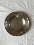 Vintage børnetallerken med bamse-motiv · Stål · Ø18 cm