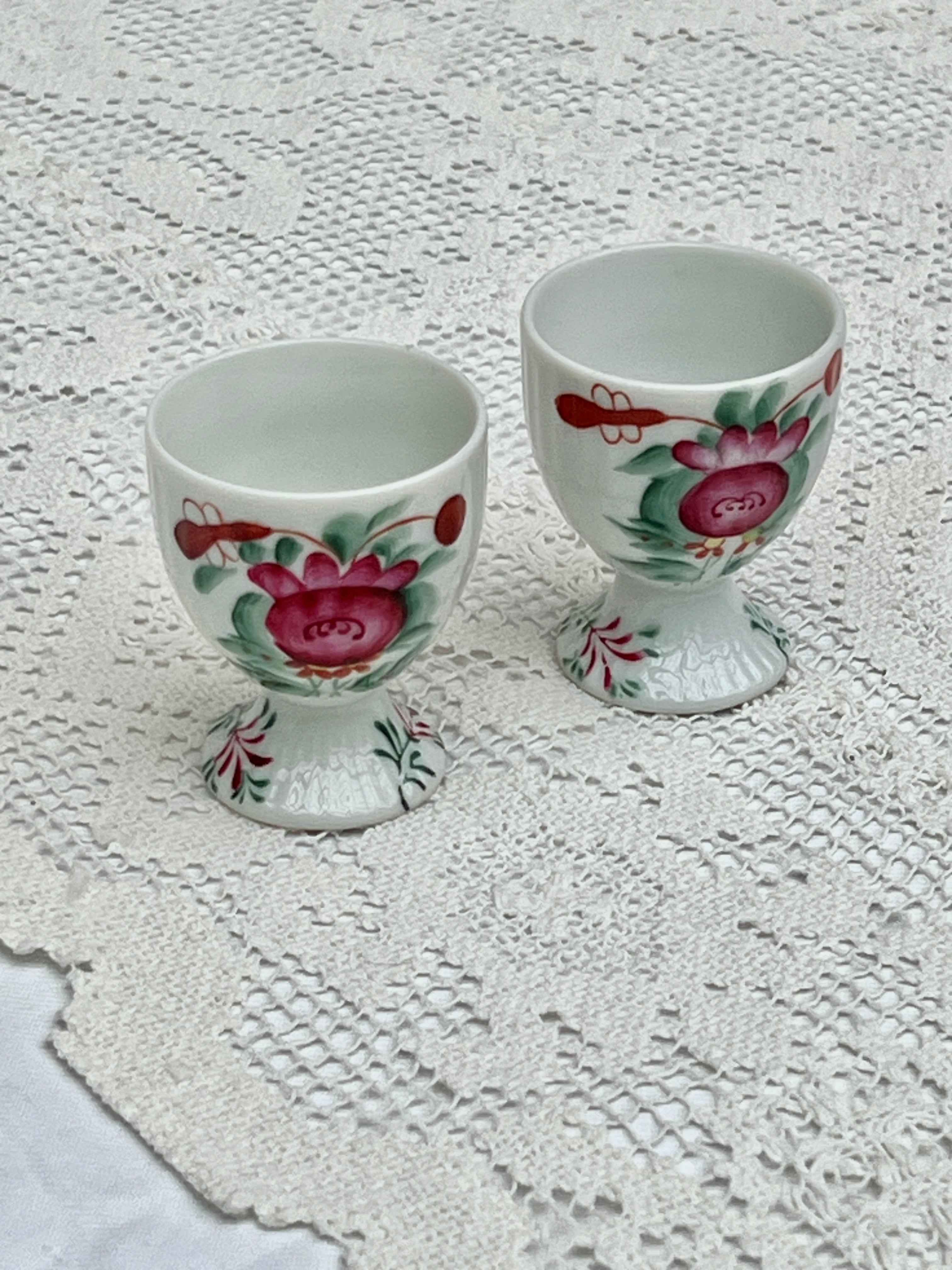 Æggebægre med blomstermotiv, H6, sæt a 2