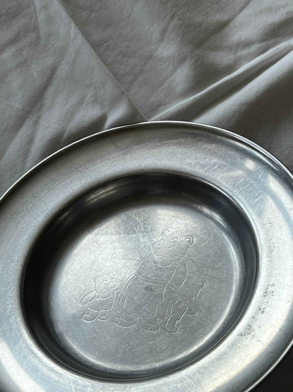 Børnetallerken i rustfri stål, Bjørnemor