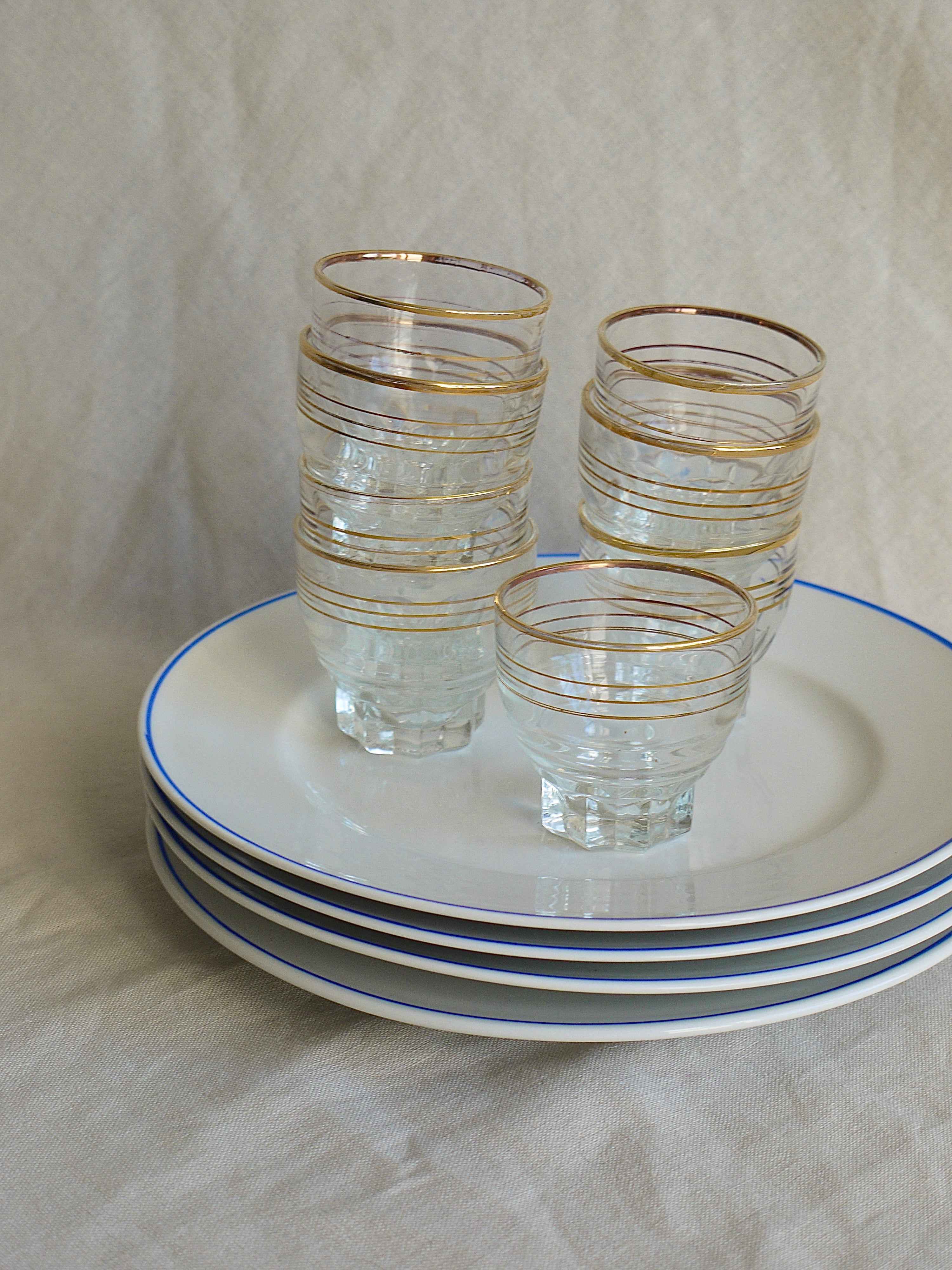 Franske espresso kopper i glas med guldkant