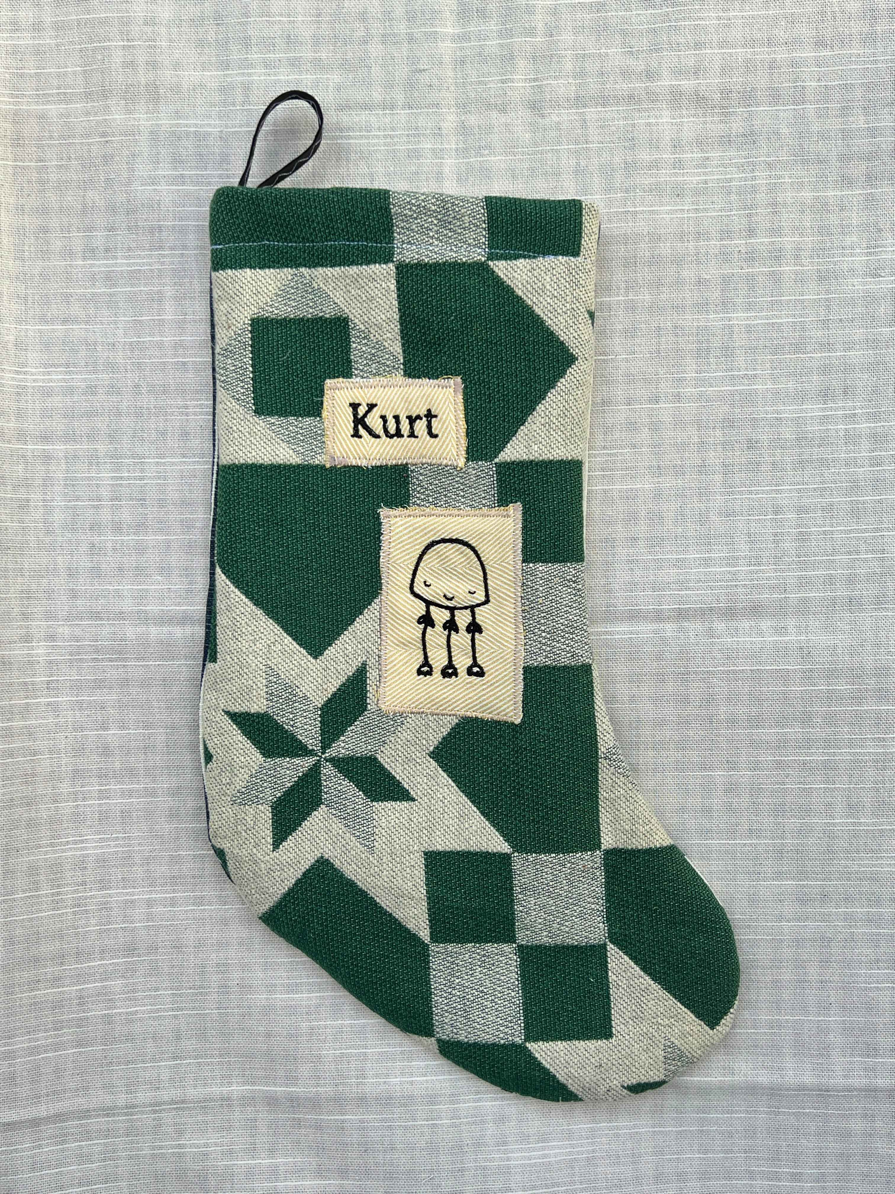 Made to order julesok i dobbeltvævet grønt vintage tekstil - tilføj navn og motiv
