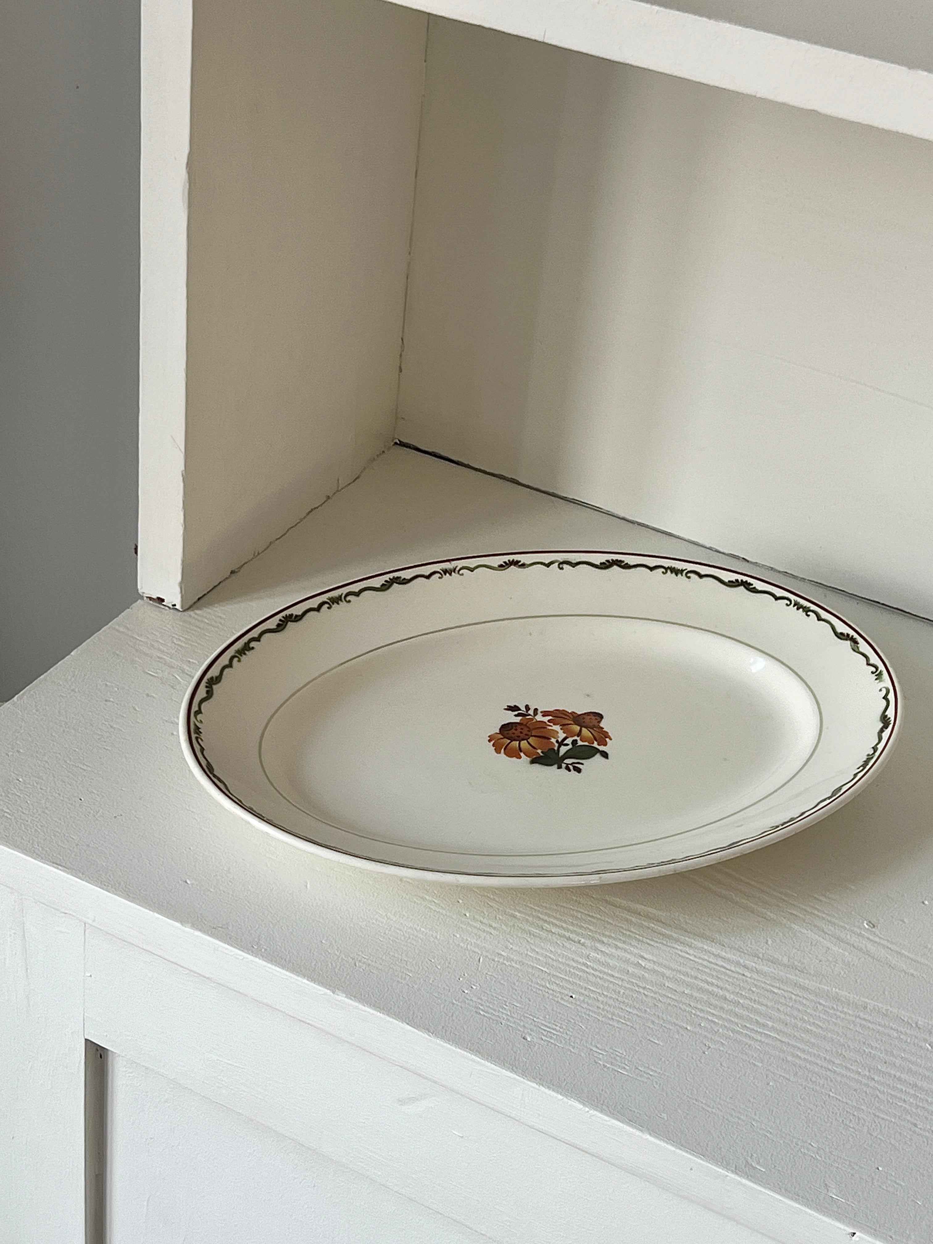 Vintage Aluminia “Solbrud” porcelæn serveringsfad · L32,5 x B23,5 cm