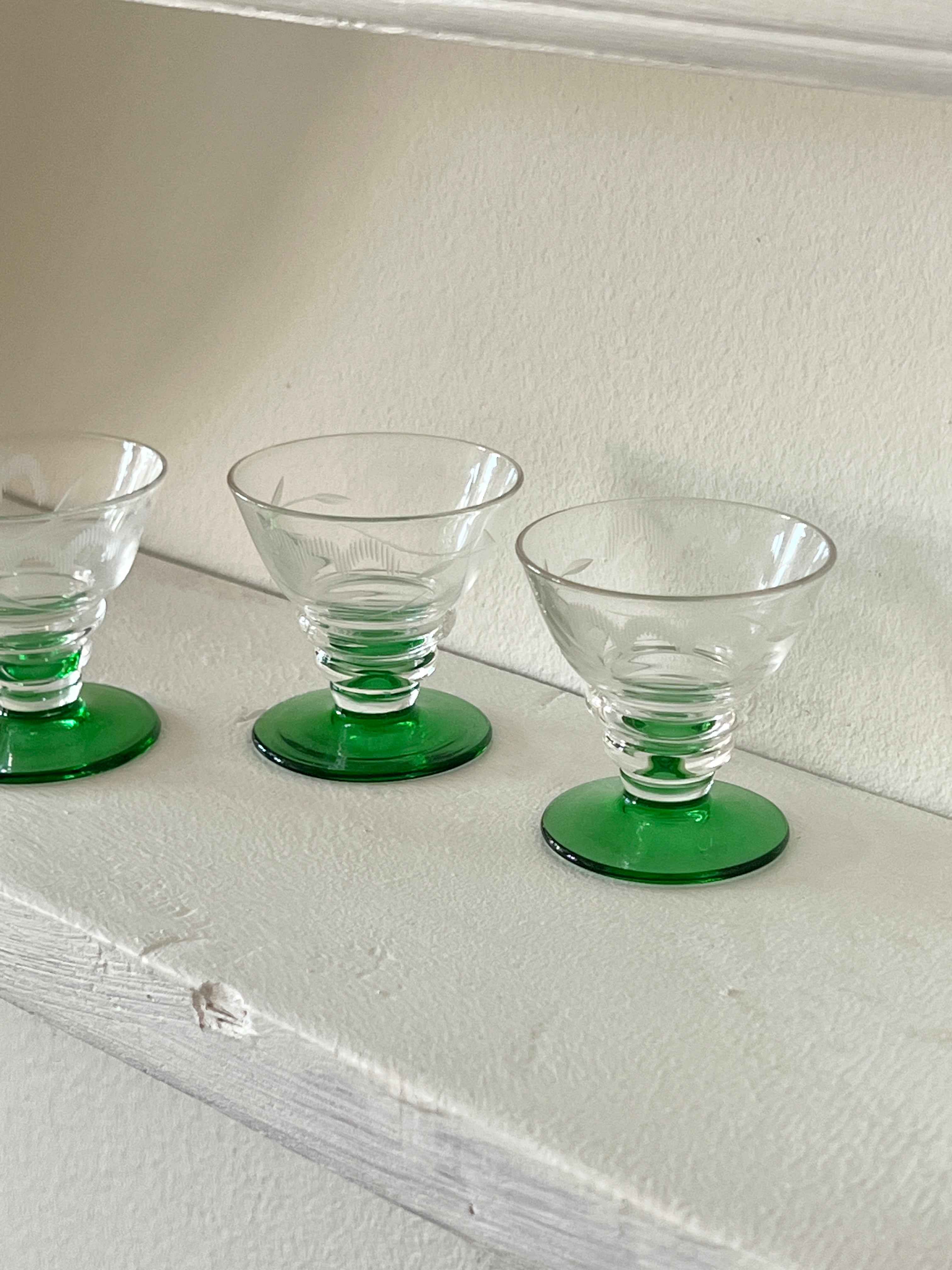 Vintage grønfodede snapseglas (sæt af 3)