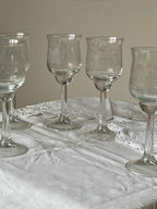 Vintage vinglas med dekorering · H17,5 cm