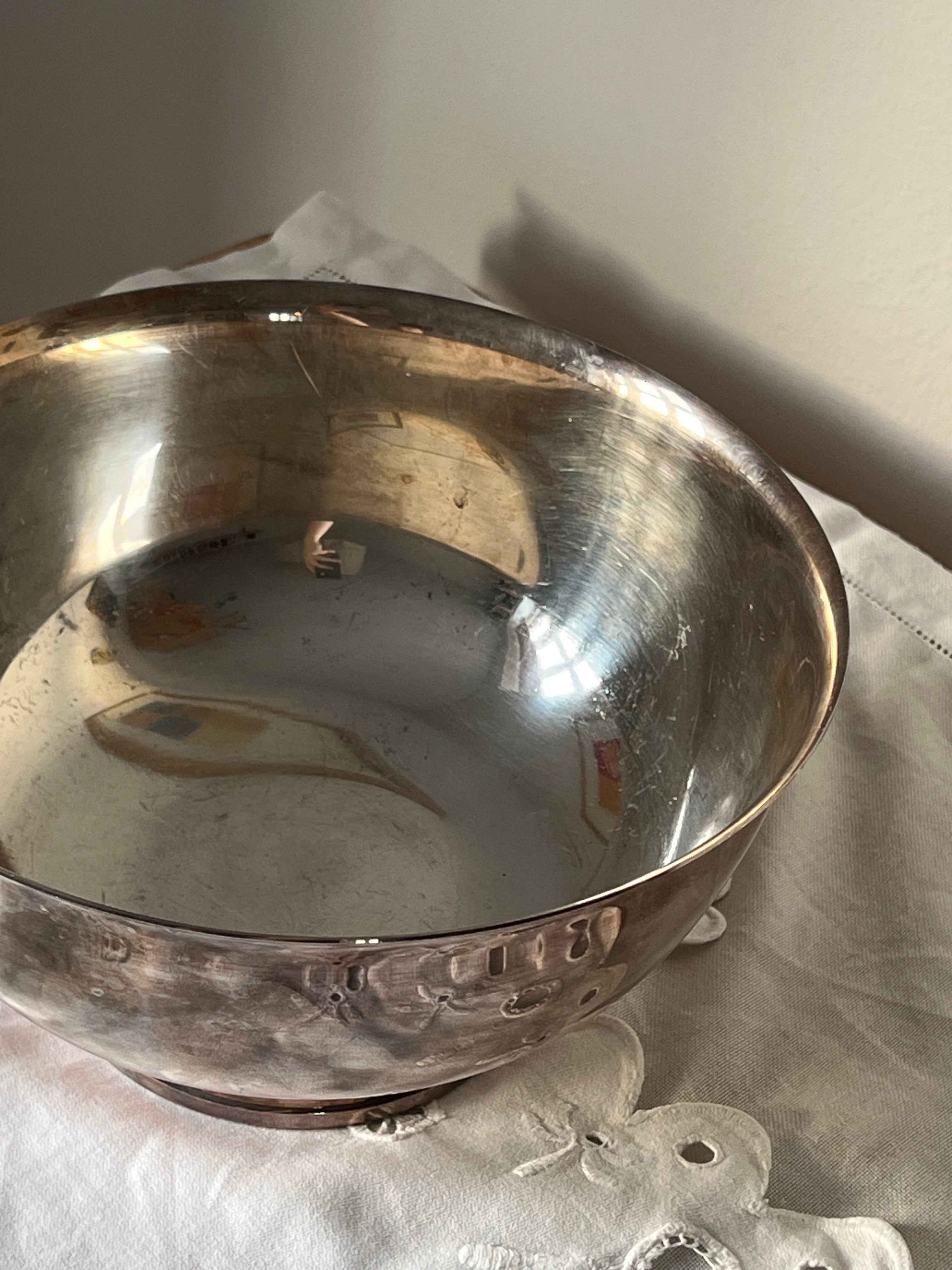 Stor skål i Reed & Barton sølv