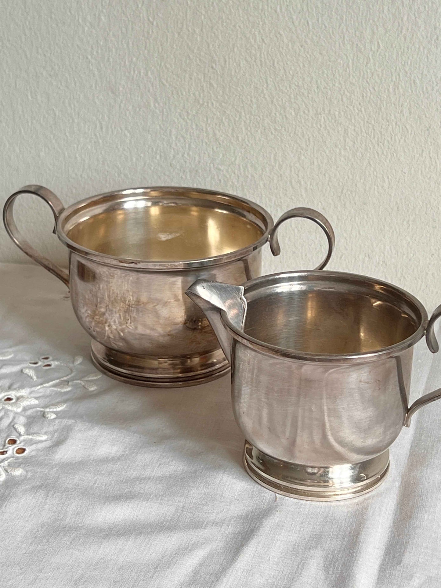 Sukkerskål og mælkekande i sølvplet H7 cm