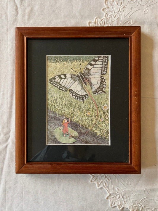 Tommelise – sommerfugl illustration i træramme