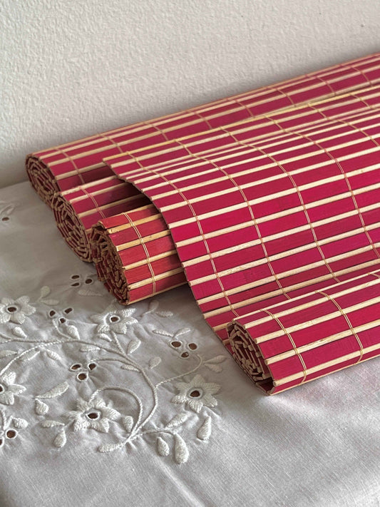 Dækkeservietter i bambus, mørk pink