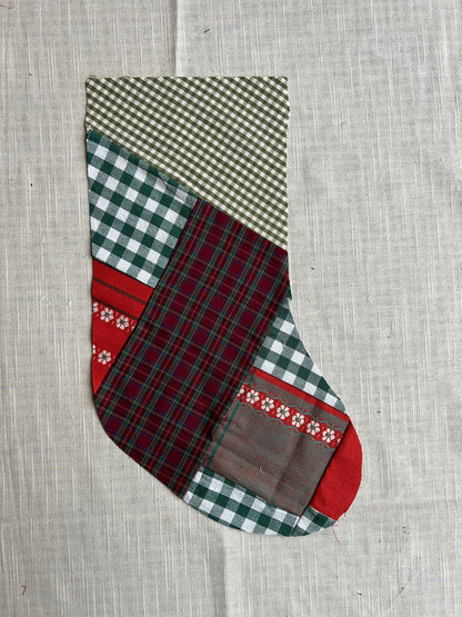 Made to order julesok i vintage tekstil - tilføj navn og motiv