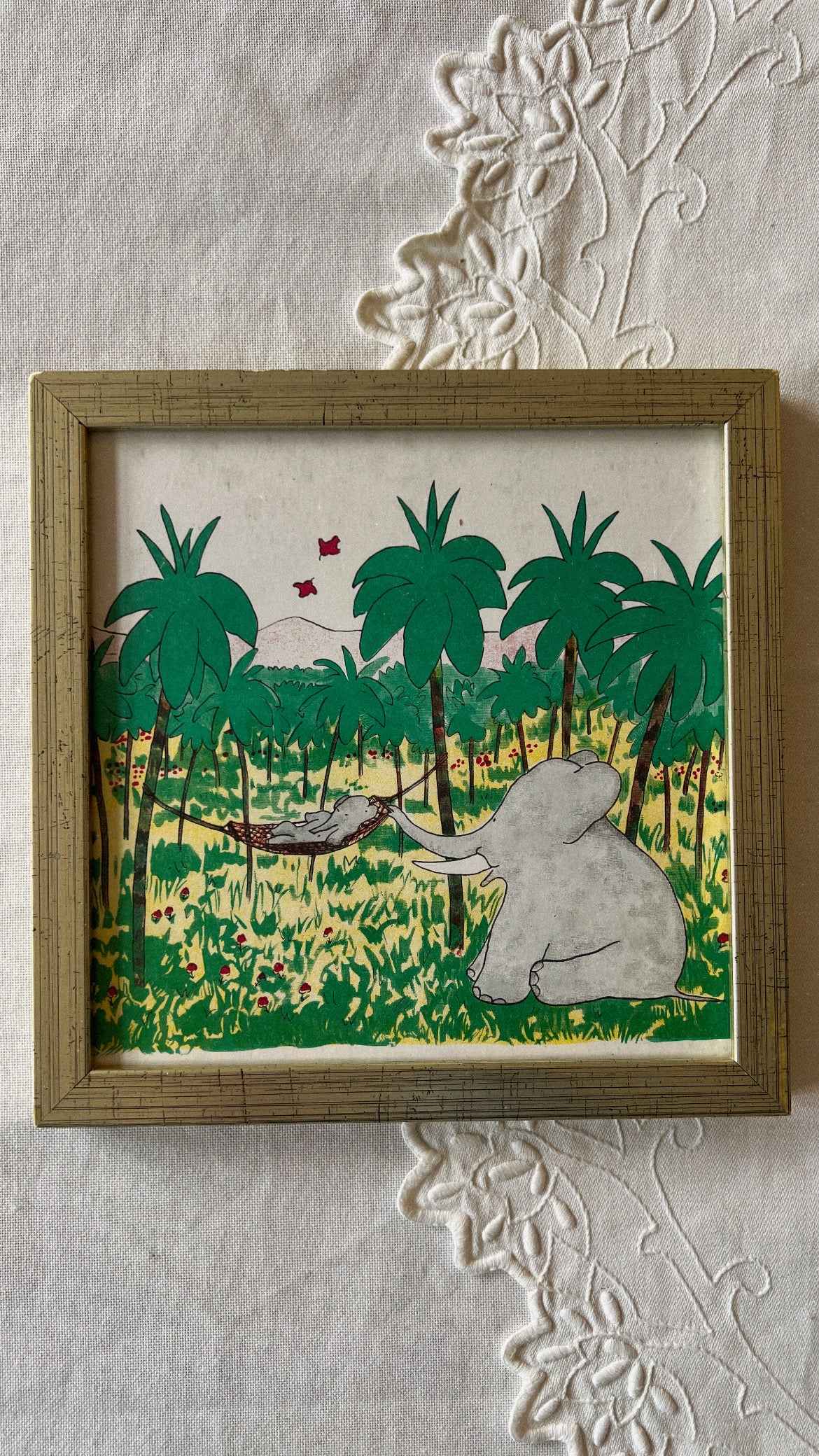 Babar illustration i træramme - Babar og mor i junglen