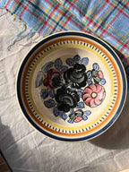 Håndmalet vintage keramikfad med blomstermotiv