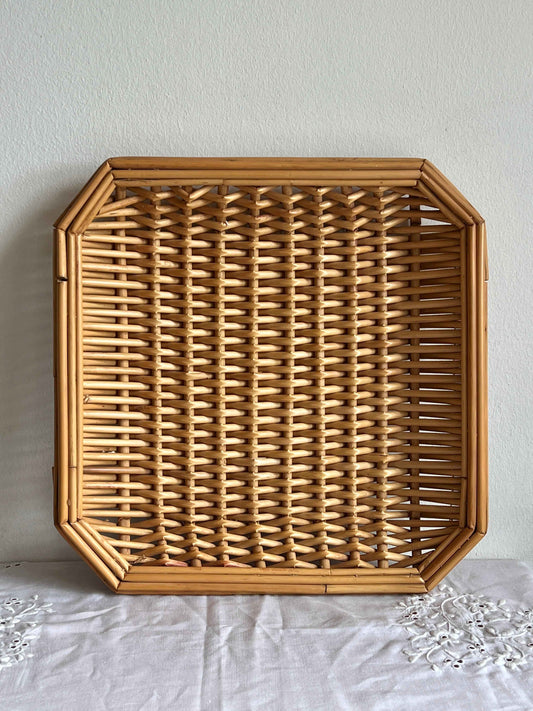 Kvadratisk bakke i flet, stor