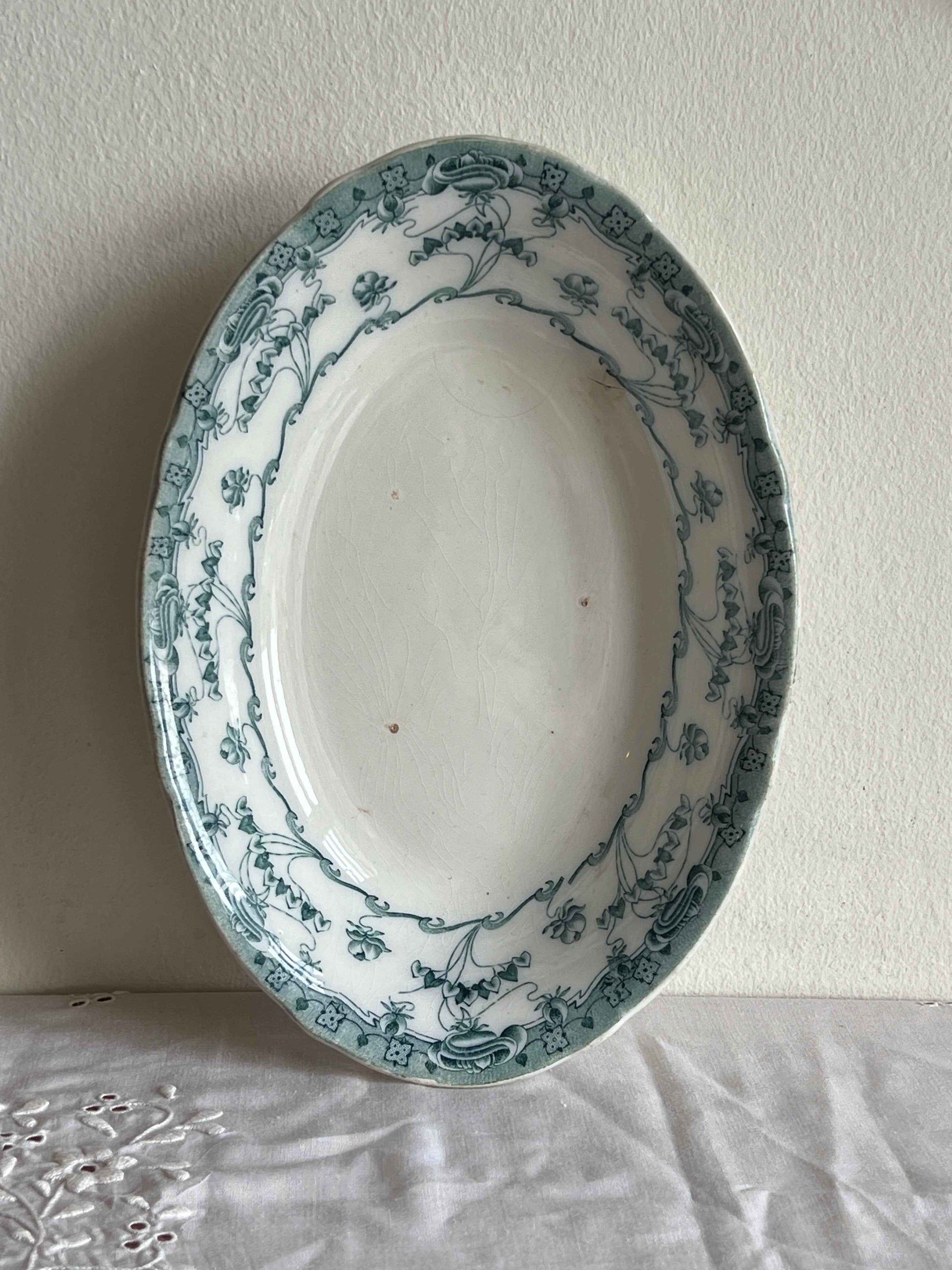 Gustavsberg oval serveringsskål L26,5 × B18,5 cm