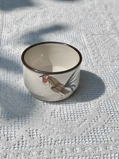 Keramikkop med håndmalet hane, B8,5 H5,5