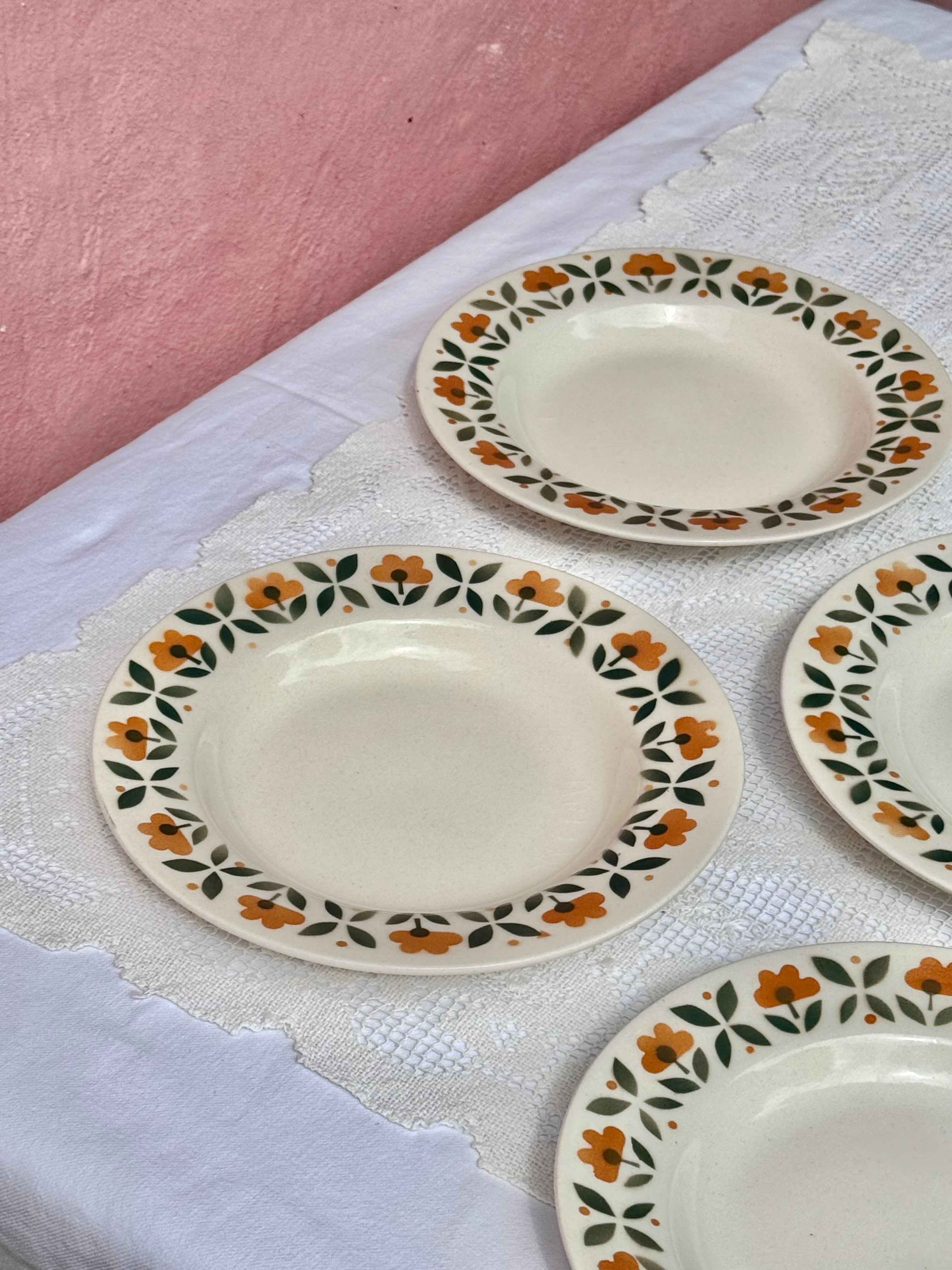 Vintage blomstrede pastatallerkener, Ø22