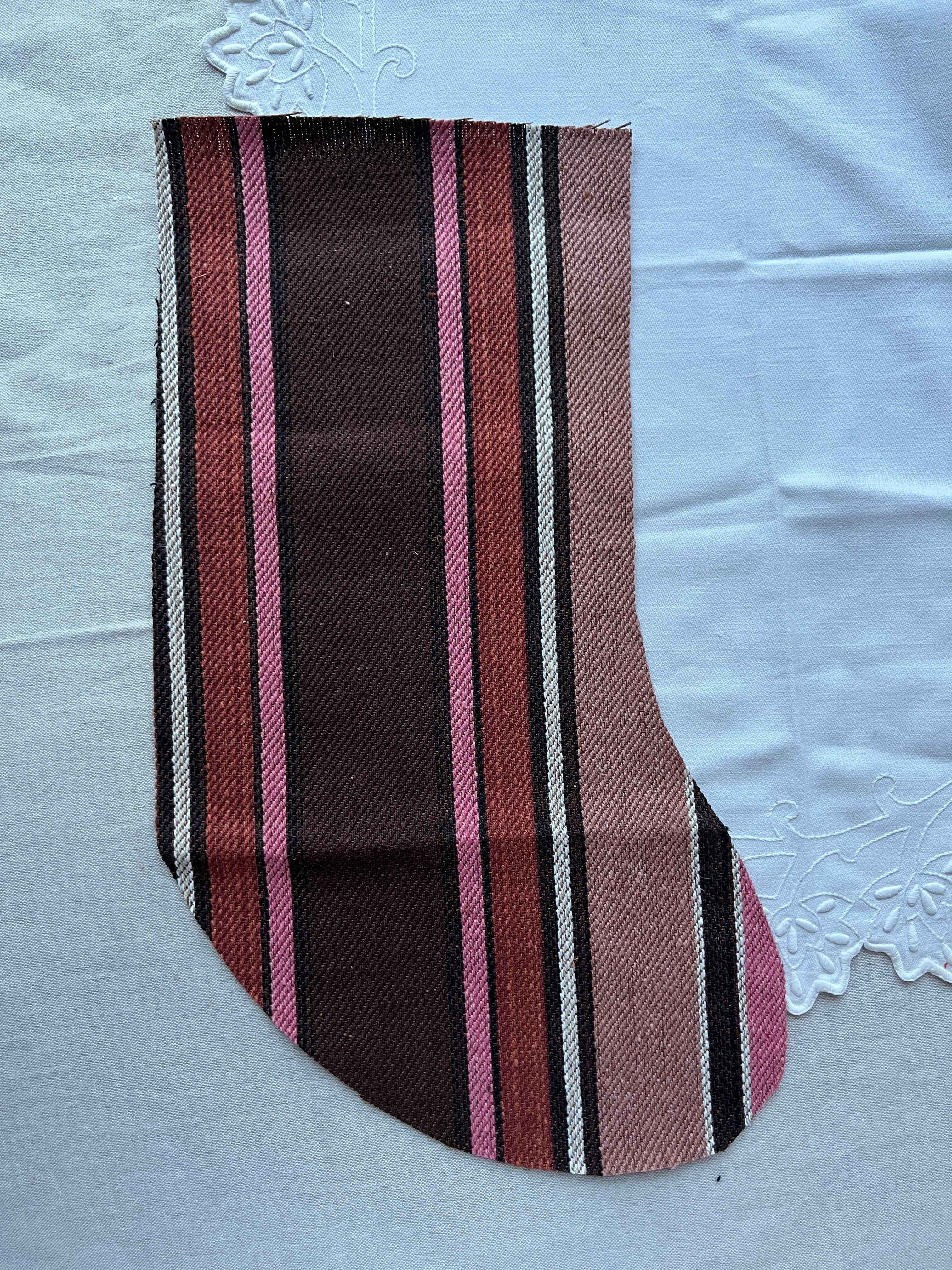 Made to order julesok i vintage tekstil - tilføj navn og motiv