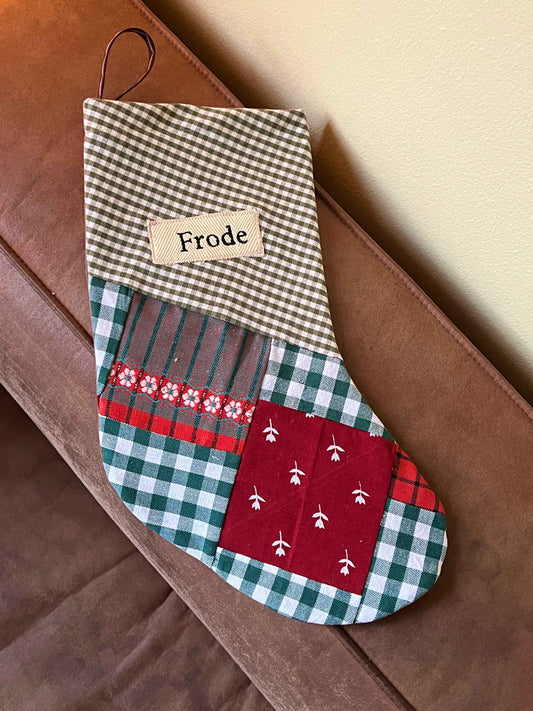 Made to order julesok i vintage tekstil - tilføj navn og motiv