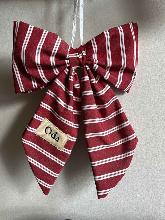 BUBBI BOW - made to order sløjfe i vintage tekstil - tilføj navn og motiv