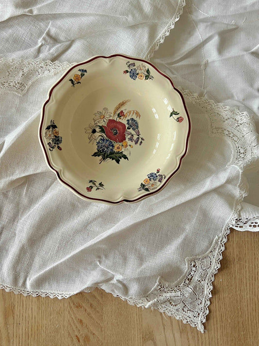 Fransk Agreste skål Ø17,5 – vintage porcelæn med blomstermotiv